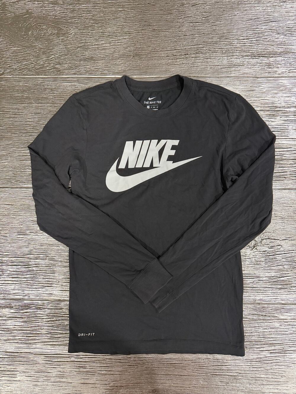 Nike The Nike Tee Dri-FIT Long Sleeve mens size XS
